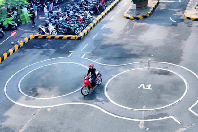 Chuẩn bị hồ sơ đầy đủ để đăng ký khóa học lái xe máy hạng A được thuận lợi