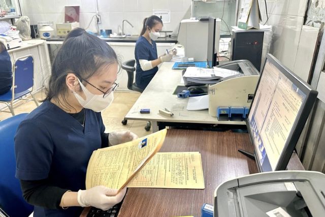 Cần đáp ứng đủ điều kiện học bằng lái xe hạng B để hoàn tất hồ sơ đăng ký